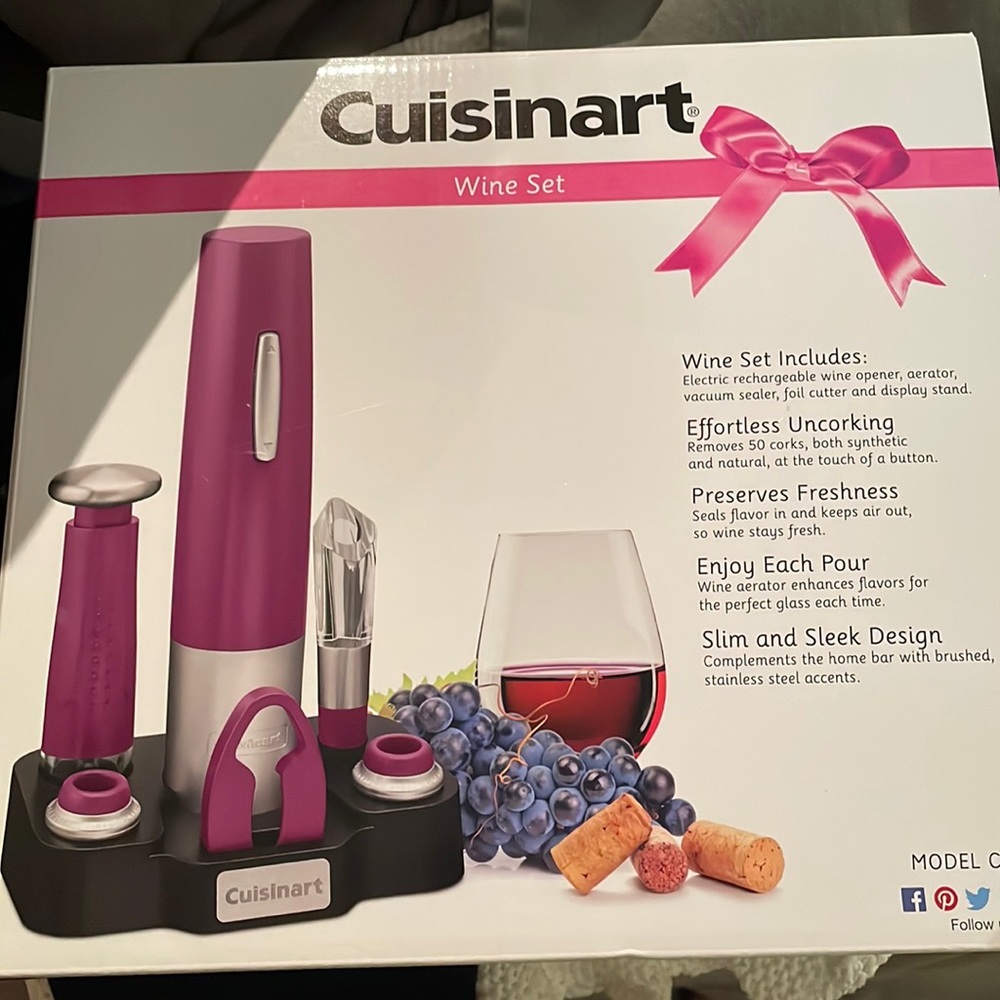 Cuisinart wine set